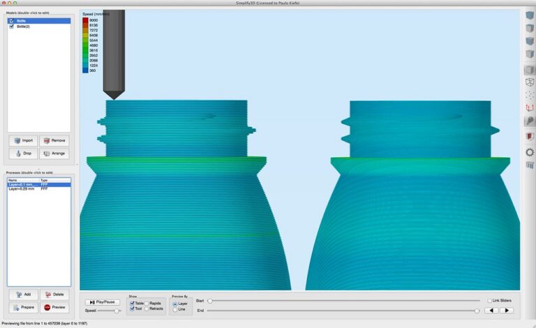 Écran de logiciel montrant la prévisualisation d'un modèle 3D découpé en couches, illustrant la vérification d'un fichier avant impression